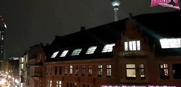  Public Ficken am Fenster mit Amateur Paar ungeschminkte schlampe